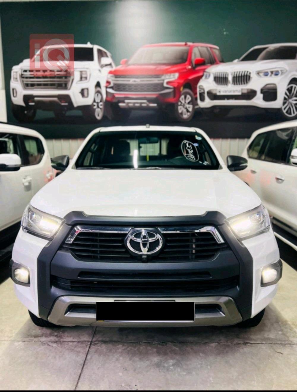 تويوتا هايلوكس